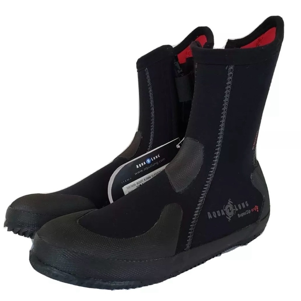 Black Dive Boots
